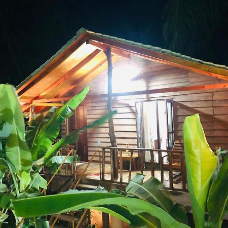 Galaxy View Homestay 锡吉里亚 外观 照片