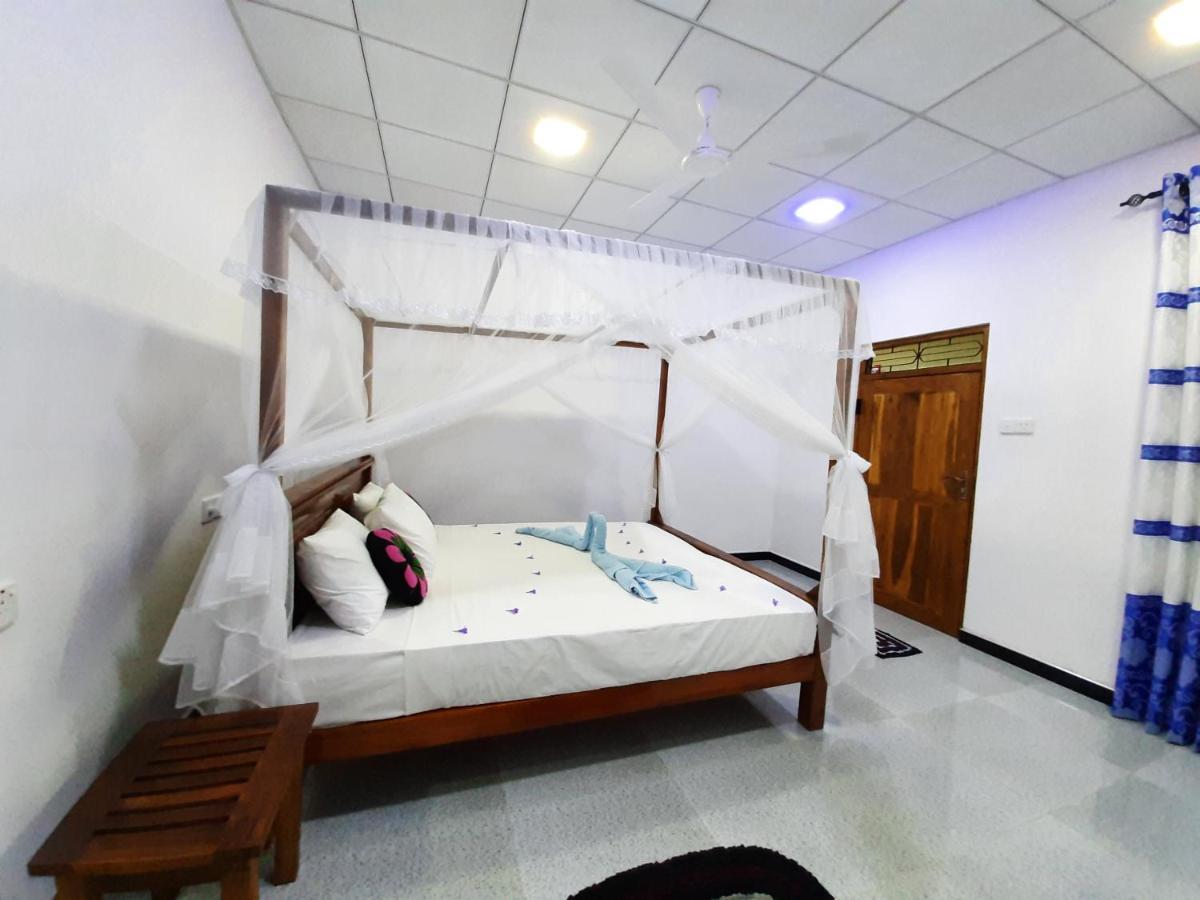 Galaxy View Homestay 锡吉里亚 外观 照片