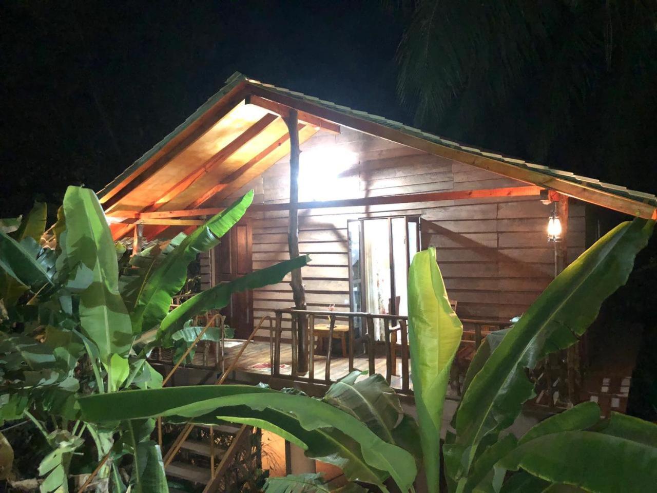 Galaxy View Homestay 锡吉里亚 外观 照片
