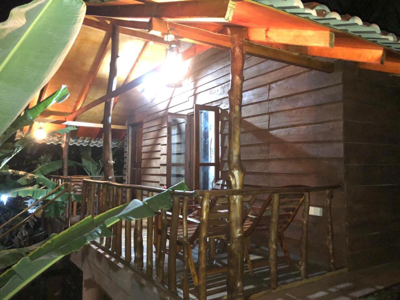 Galaxy View Homestay 锡吉里亚 外观 照片